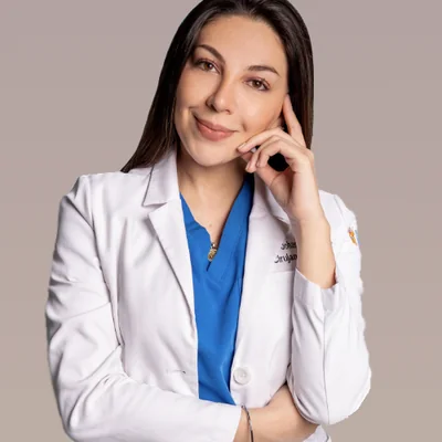 Dra. Johana Cobos